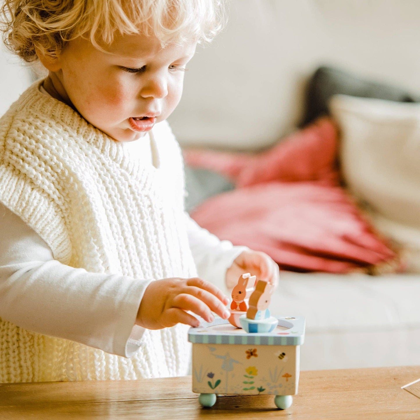 Grooves Toys™ Wooden Music Box Toy for Kids – Soft & Calm Nursery Play